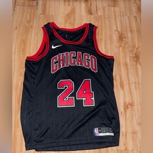 markkanen bulls jersey ❤️🖤